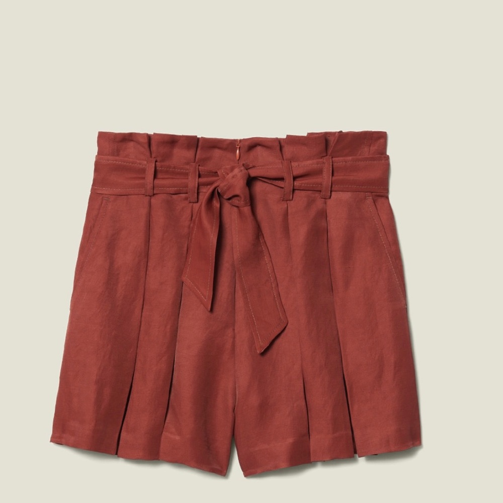 Sandro Pleated shorts with tie belt size M/38